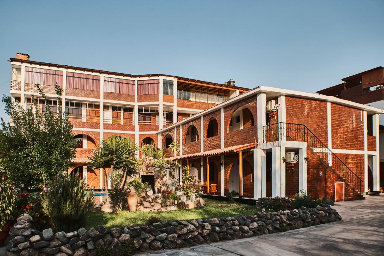 Bris Hotel Gobernadora Ngoại thất bức ảnh